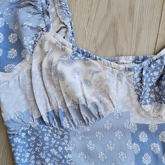 Hollister Coastal Cowgirl Patchwork Paisley Viscose Smocked Crop Top Small - Picture 2 of 11